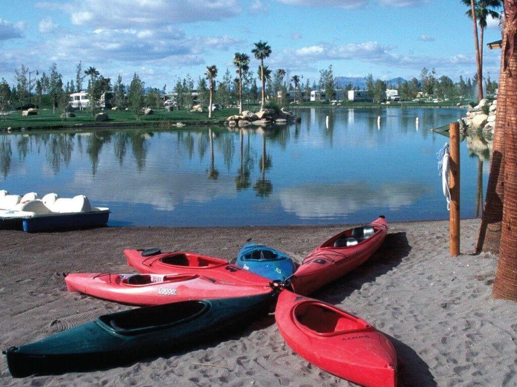 Rv Park At Lakeside Casino Pahrump Kültér fotó